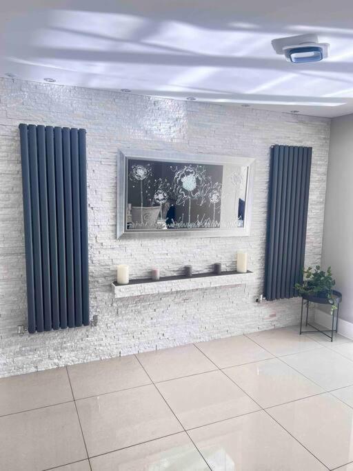 Stunning In Astley Holiday home