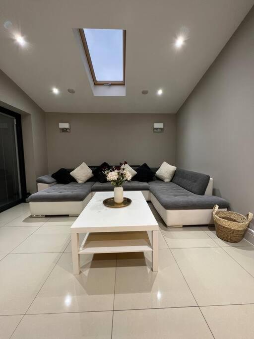 Stunning In Astley Holiday home