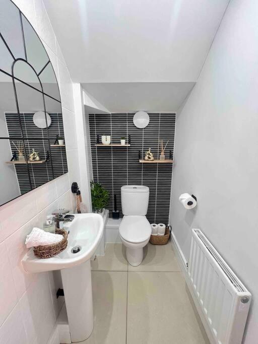 Stunning In Astley * Tyldesley